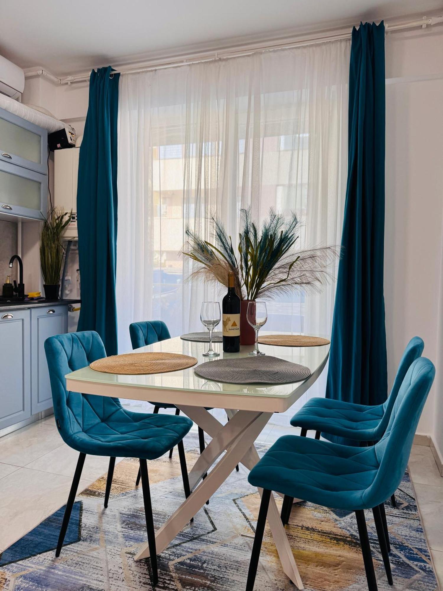 Beach Apartment By Mamaia Nord Năvodari Kültér fotó